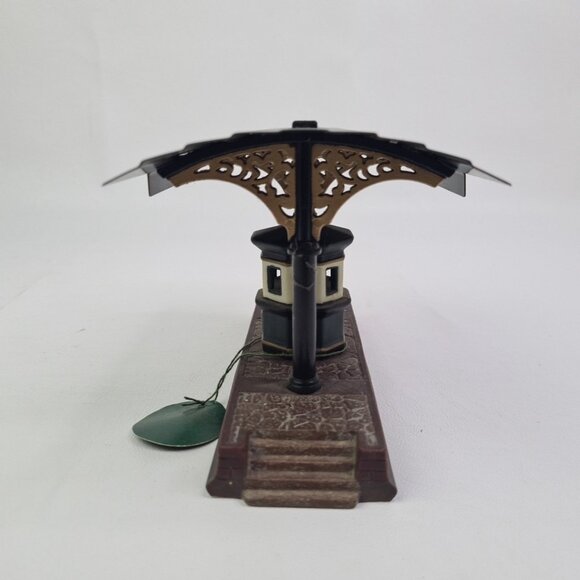 Department 56 Heritage Village "Victoria Station Train" 5575-1 Accessory Vntg - Picture 4 of 11